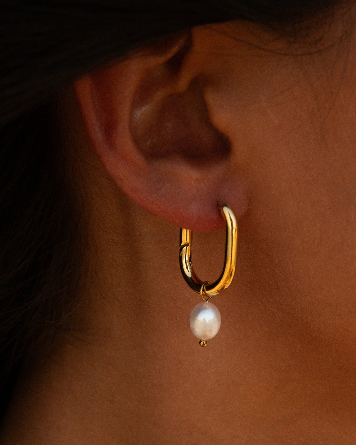 Pendientes Isola